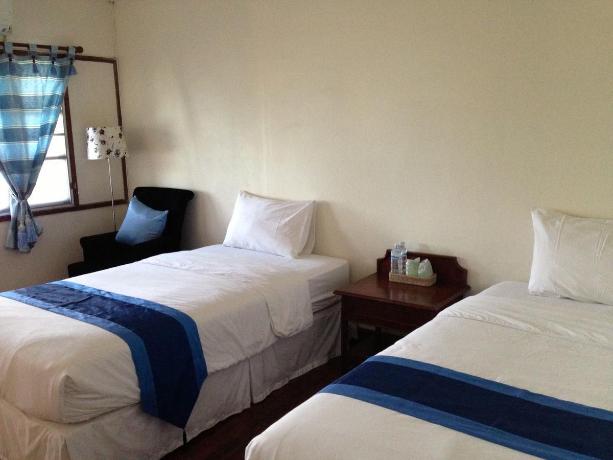 Resort Mantakiri Island 3*