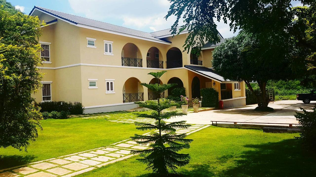Resort Palazzo Pavone Gallery & 3*