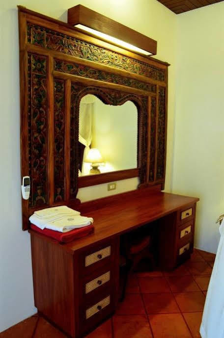 Hotel Ed Rock Villa 3*