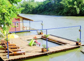 Resort Boutique Raft 3*