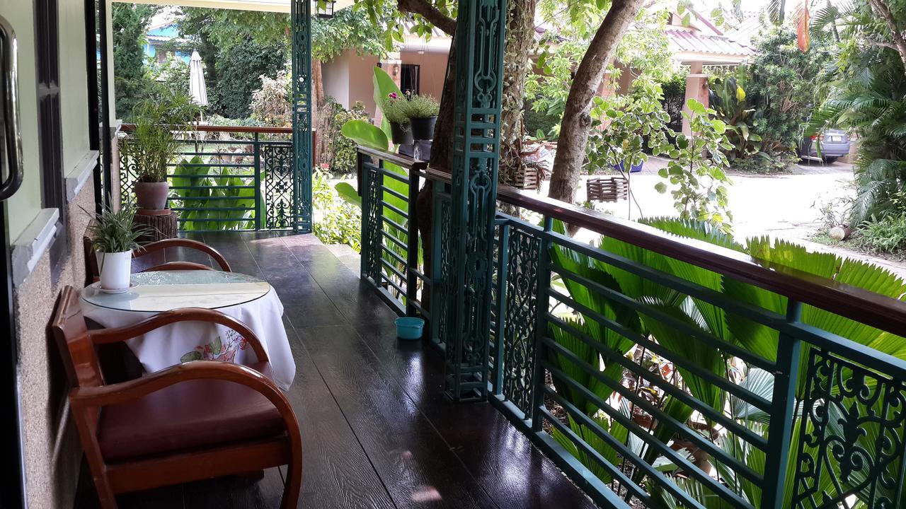 Hotel Garden Corner & 3*