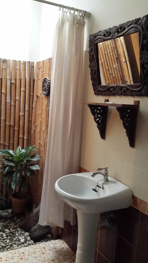 Hotel Garden Corner & 3*