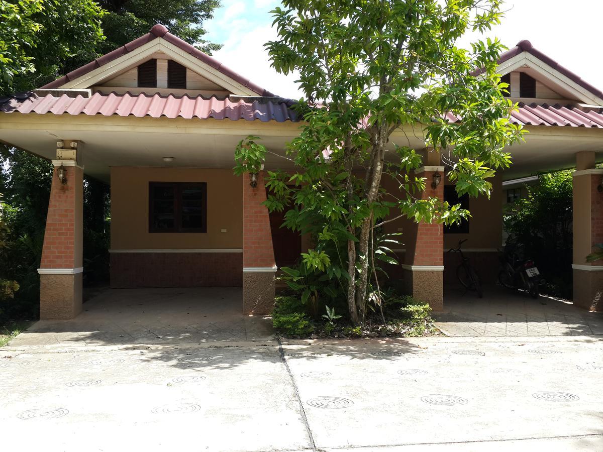 Hotel Garden Corner & 3*