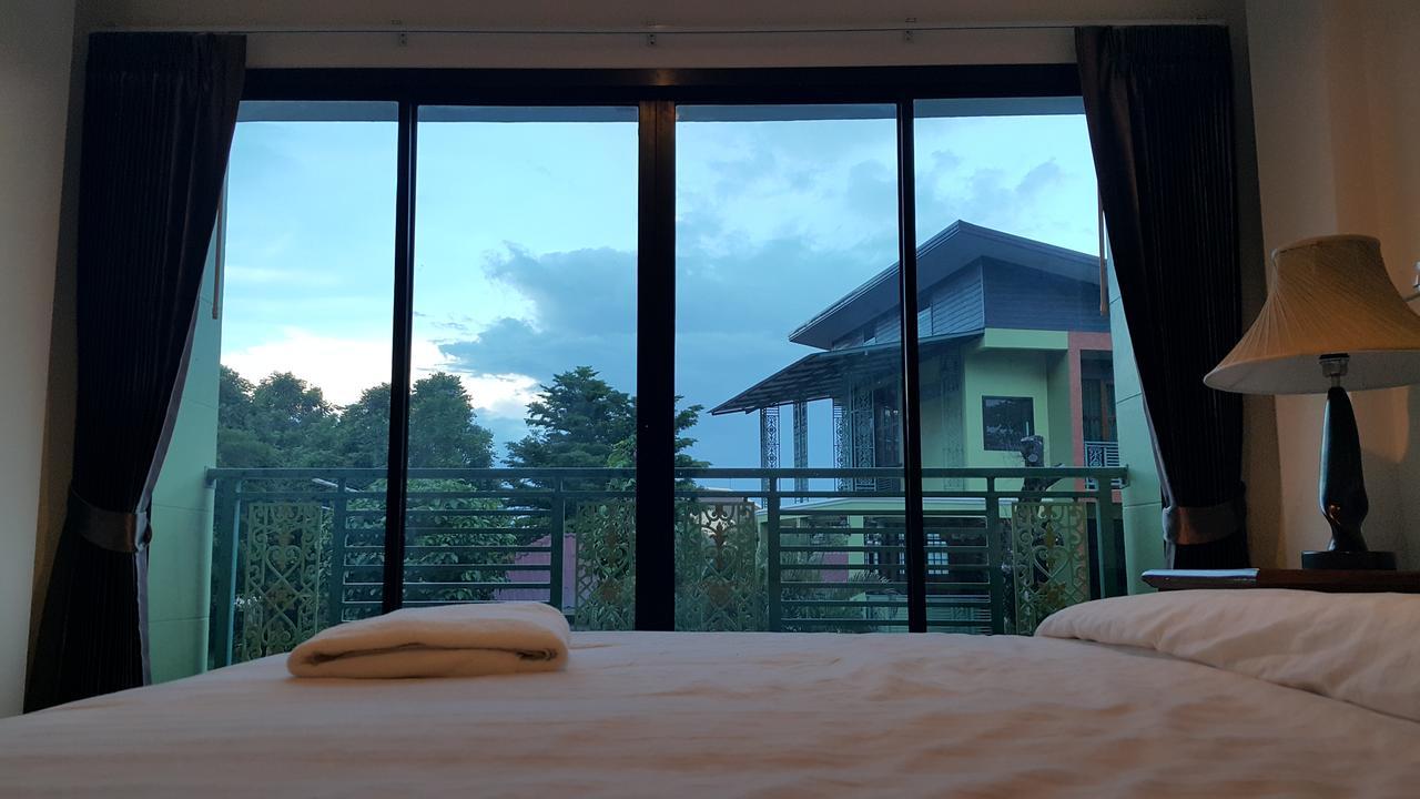 Hotel Garden Corner & 3*