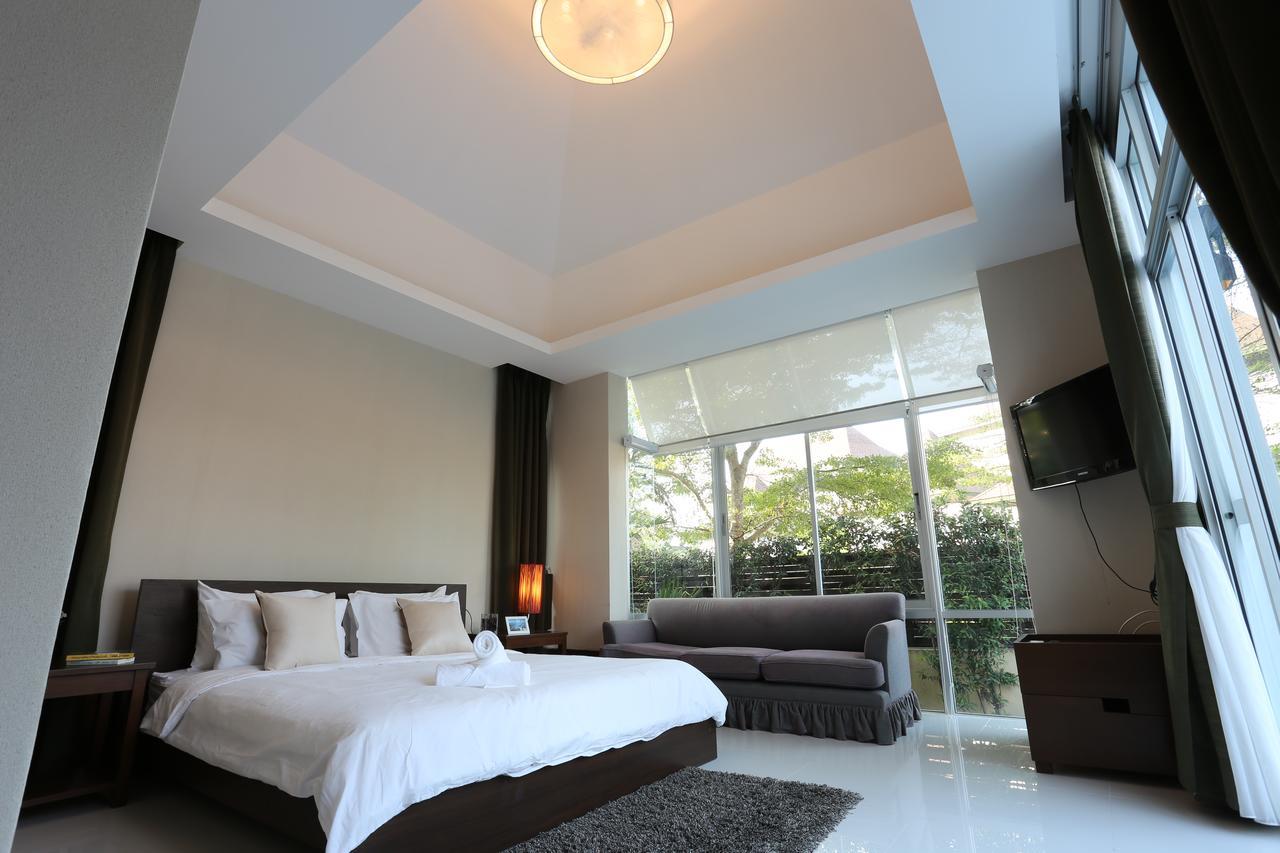 Villa Anb-glass House Pool Villa-3br Close To Jomtien *