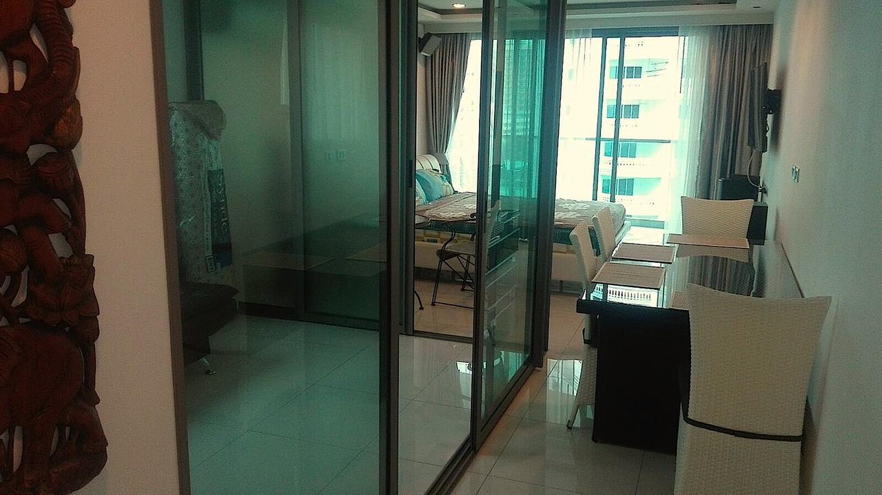 Apartment Wong Amat Tower *
