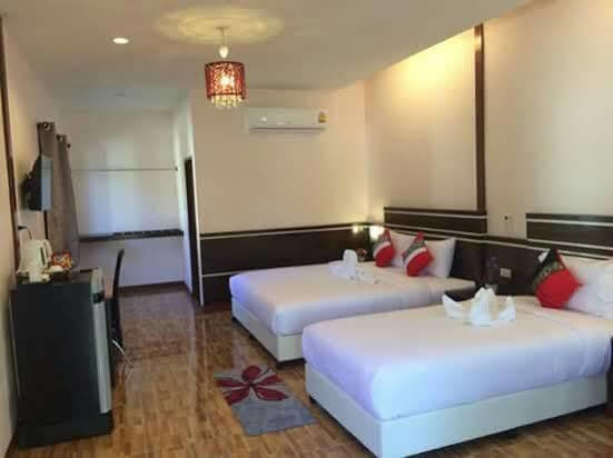 Hotel Banana Place 2*