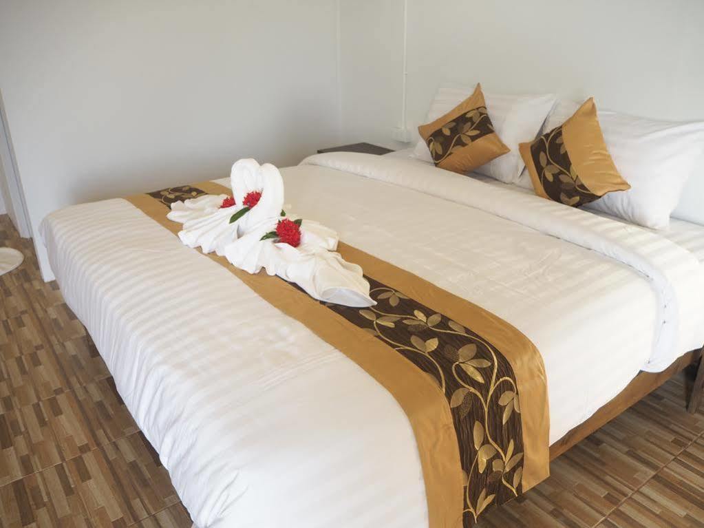 Guest house Hill  Lanta 3*