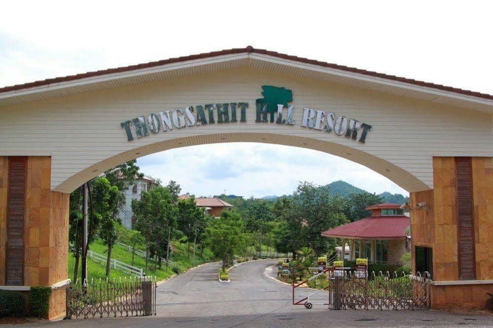 Resort Thongsathit Hill Khao Yai 3*