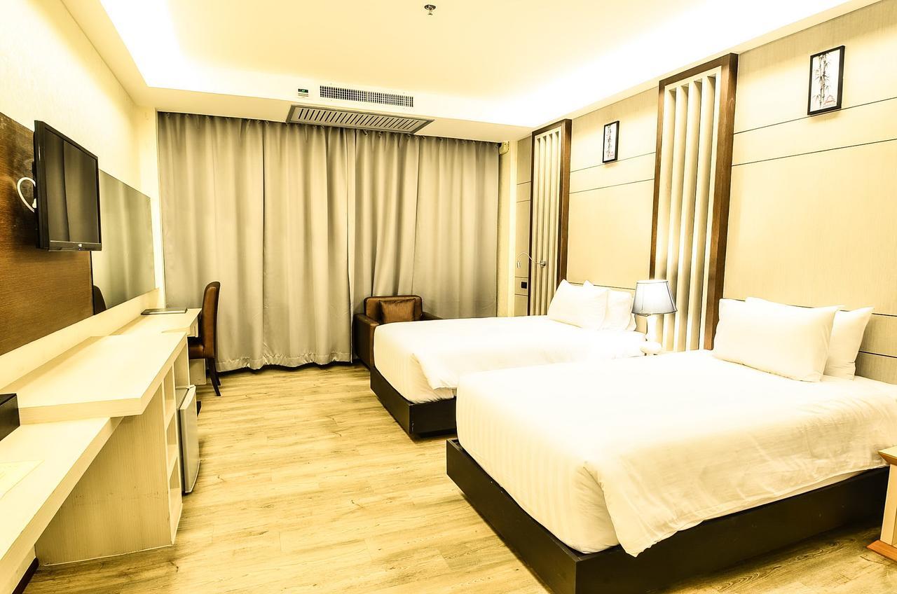 Hotel Alvarez 4*