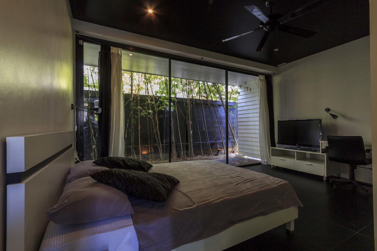Villa Malee Beach Villas *