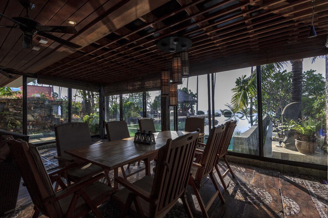 Villa Malee Beach Villas *