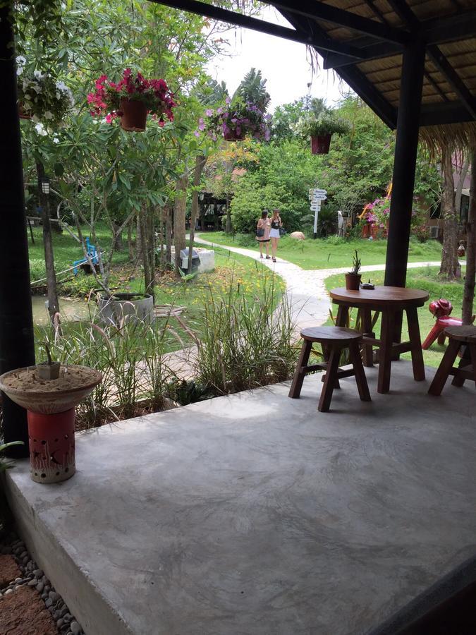 Baansuanleelawadee 3* Amphawa