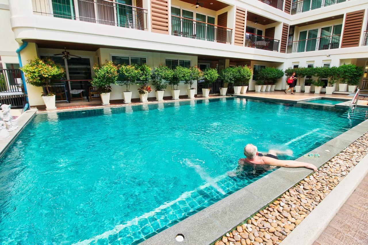 The Paradise * Praia de Jomtien