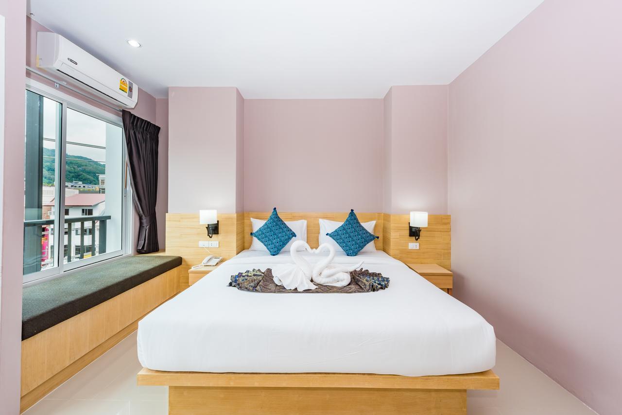 Royal Luxury Hotel