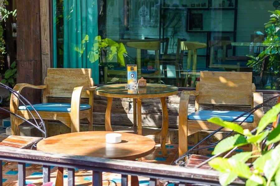 Bed & Breakfast Changmoi House