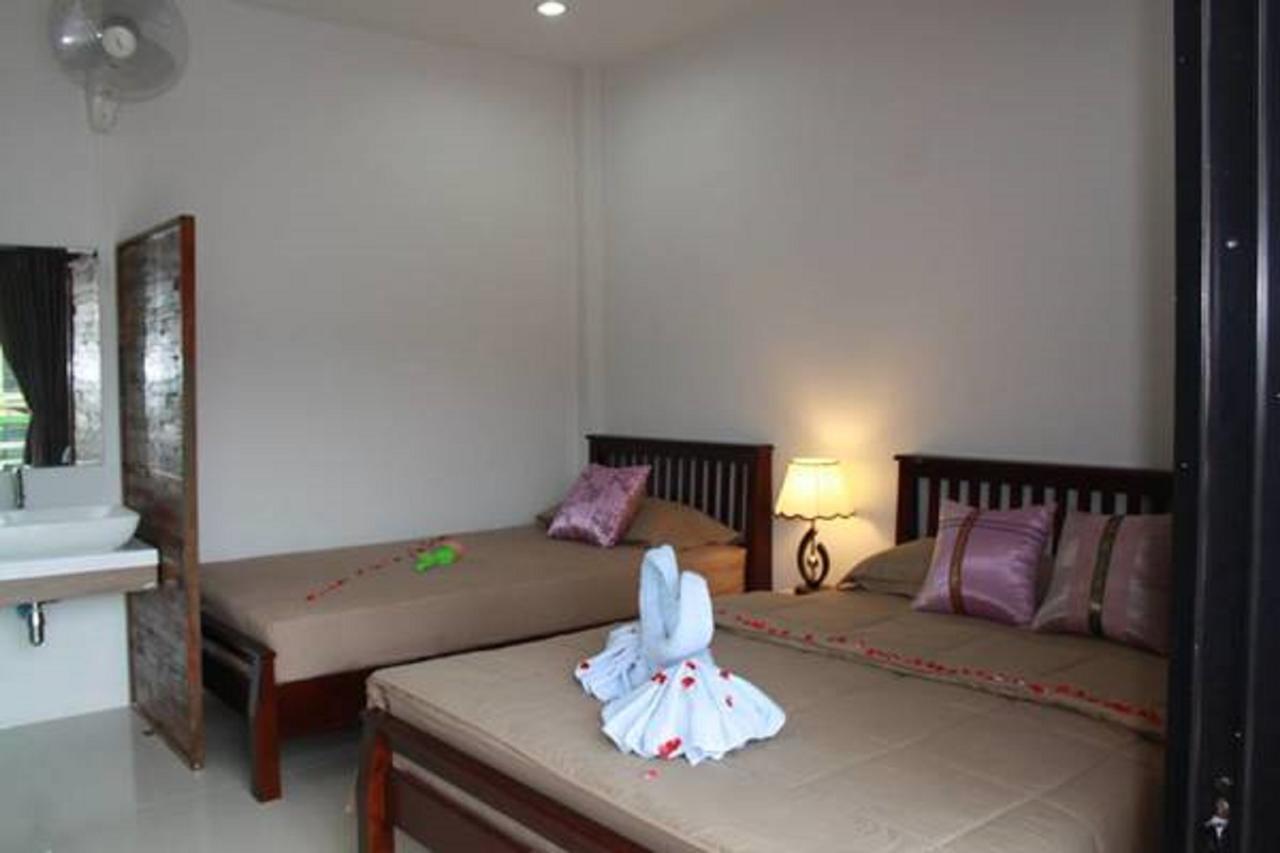 Hostel Noppharat & Backpacker Ao Nang