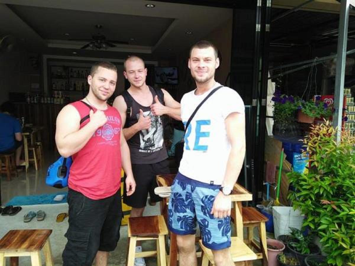 Noppharat & Backpacker Hostel Ao Nang