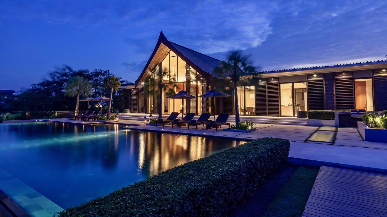 Sawarin Villa *