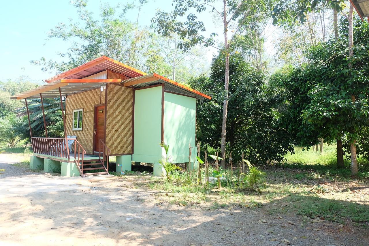 Resort Khaosok Bamboo Huts
