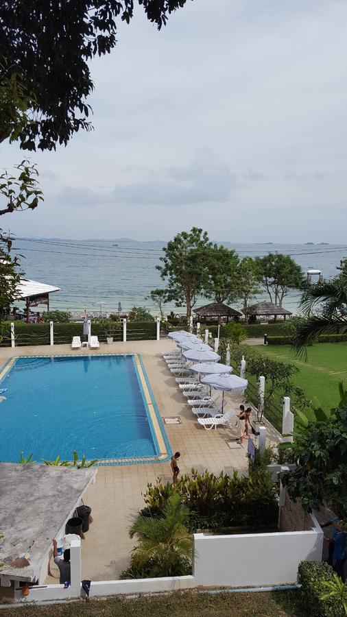 Resort Samed Cliff