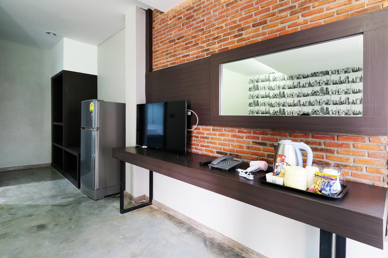 Hotel The