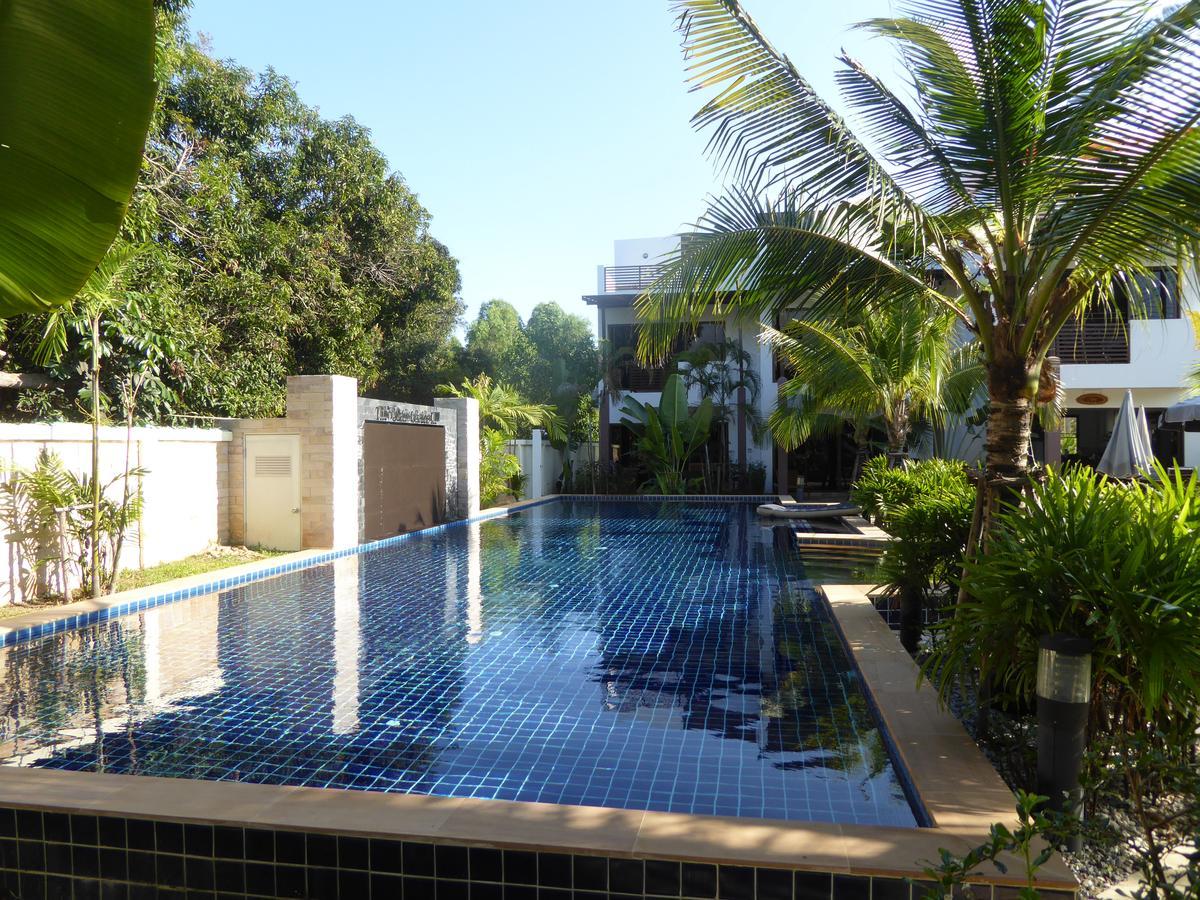 Oasis Garden & Pool At Vip 3*