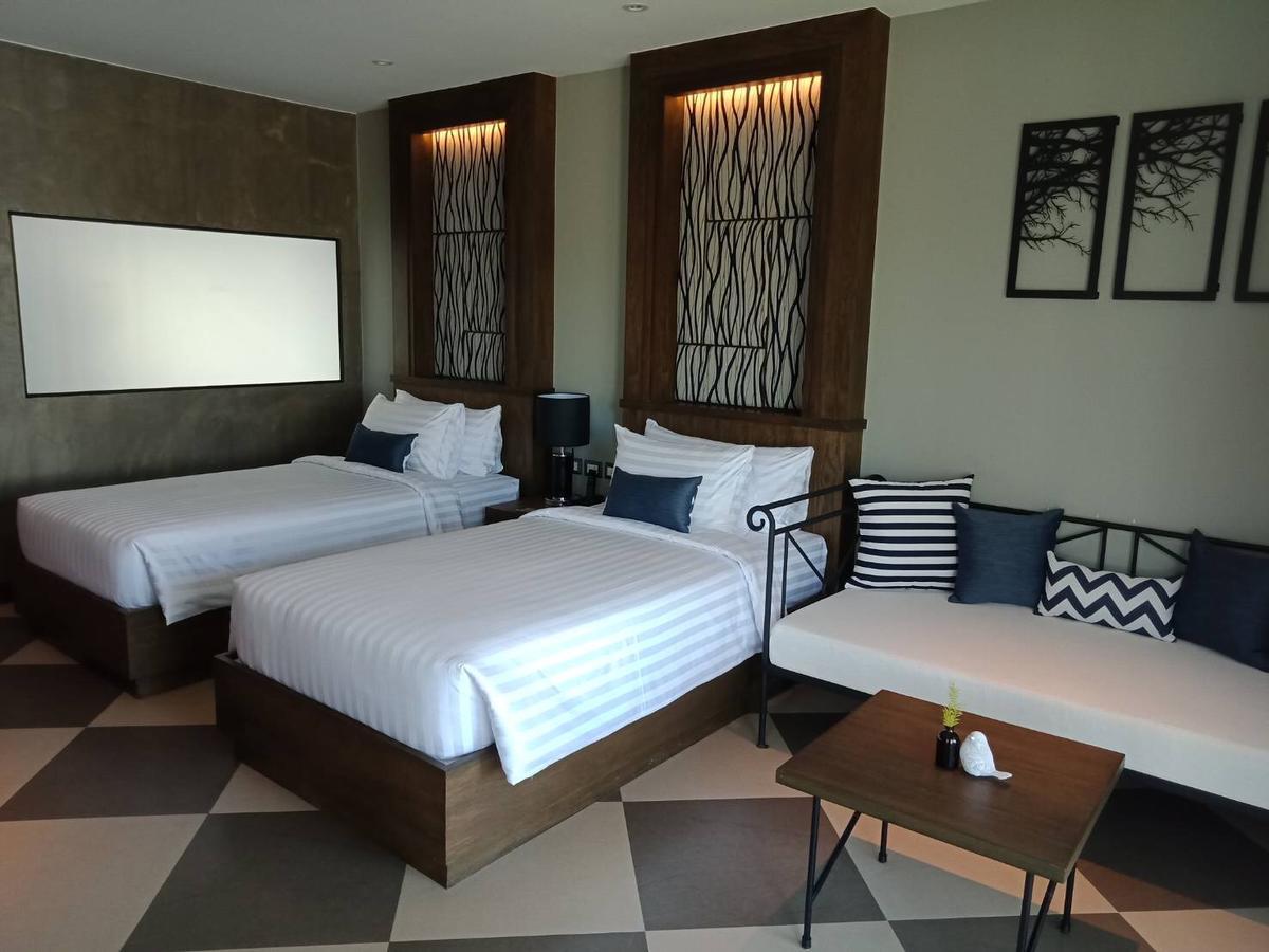 Coral Tree Huahin Hotel 4*