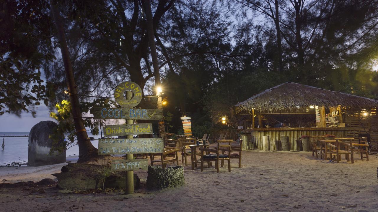 Hideaway * Laem Set Beach