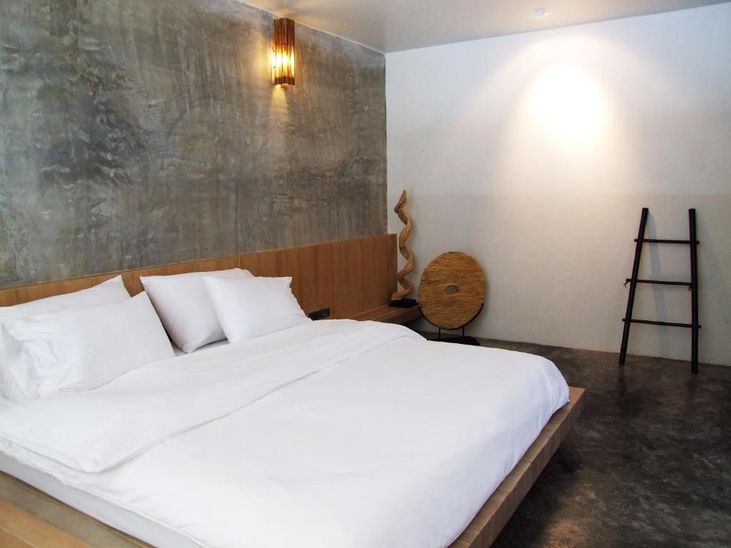 Bari Lamai Resort 3*
