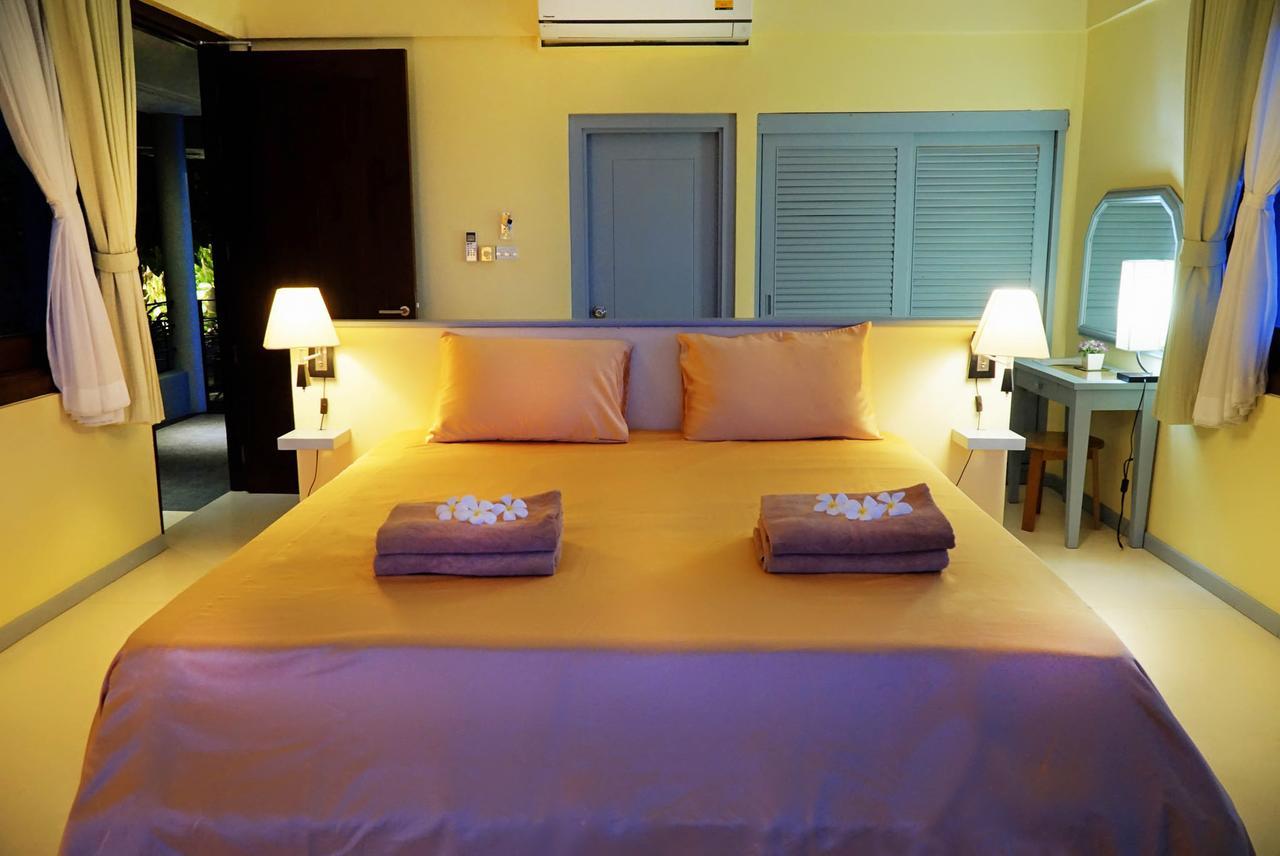 Emerald Villa Laem Set Beach