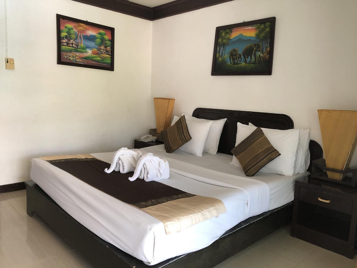 Bamboo & 3* Patong