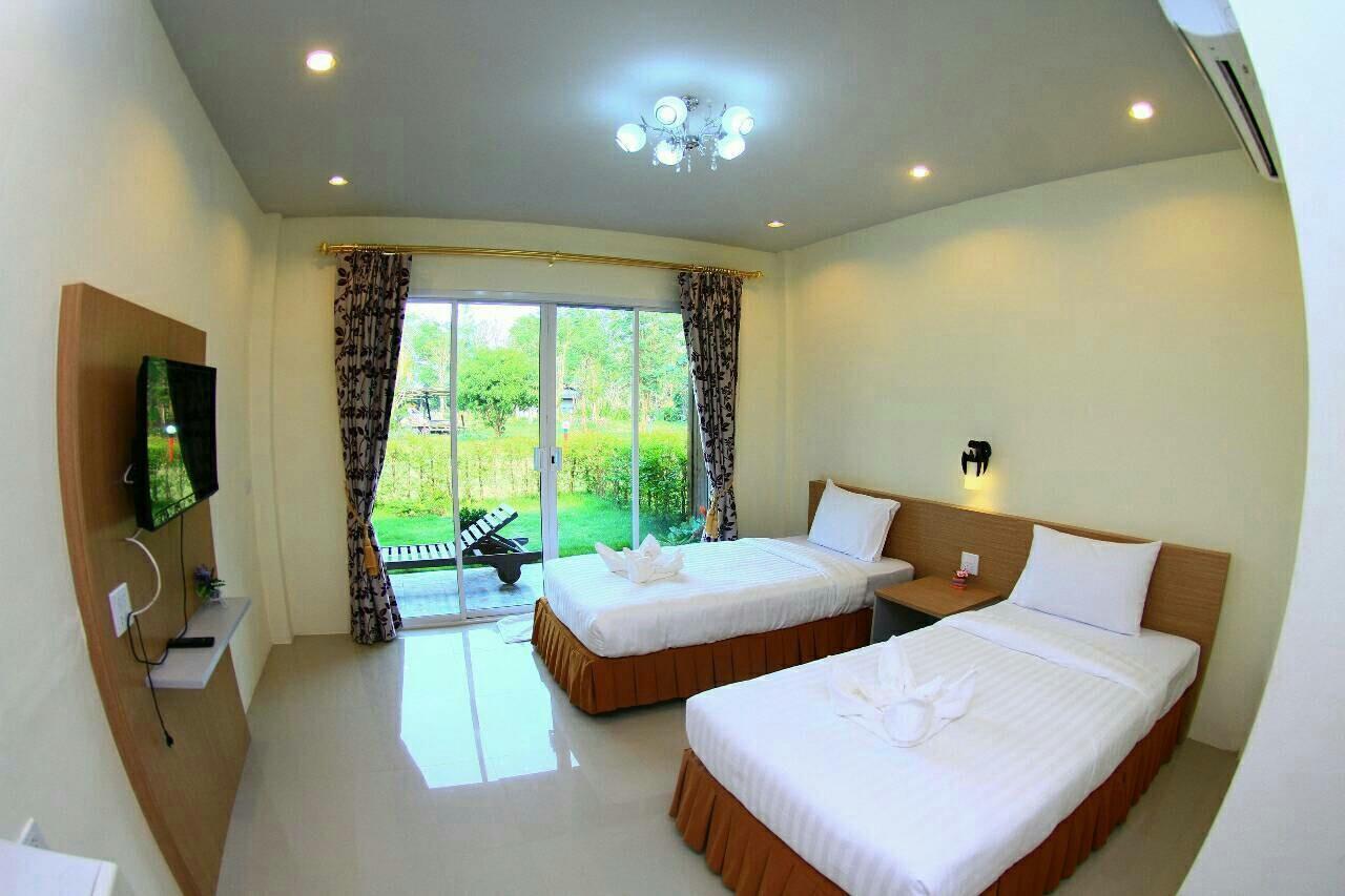 Banana Resort & Spa 3*
