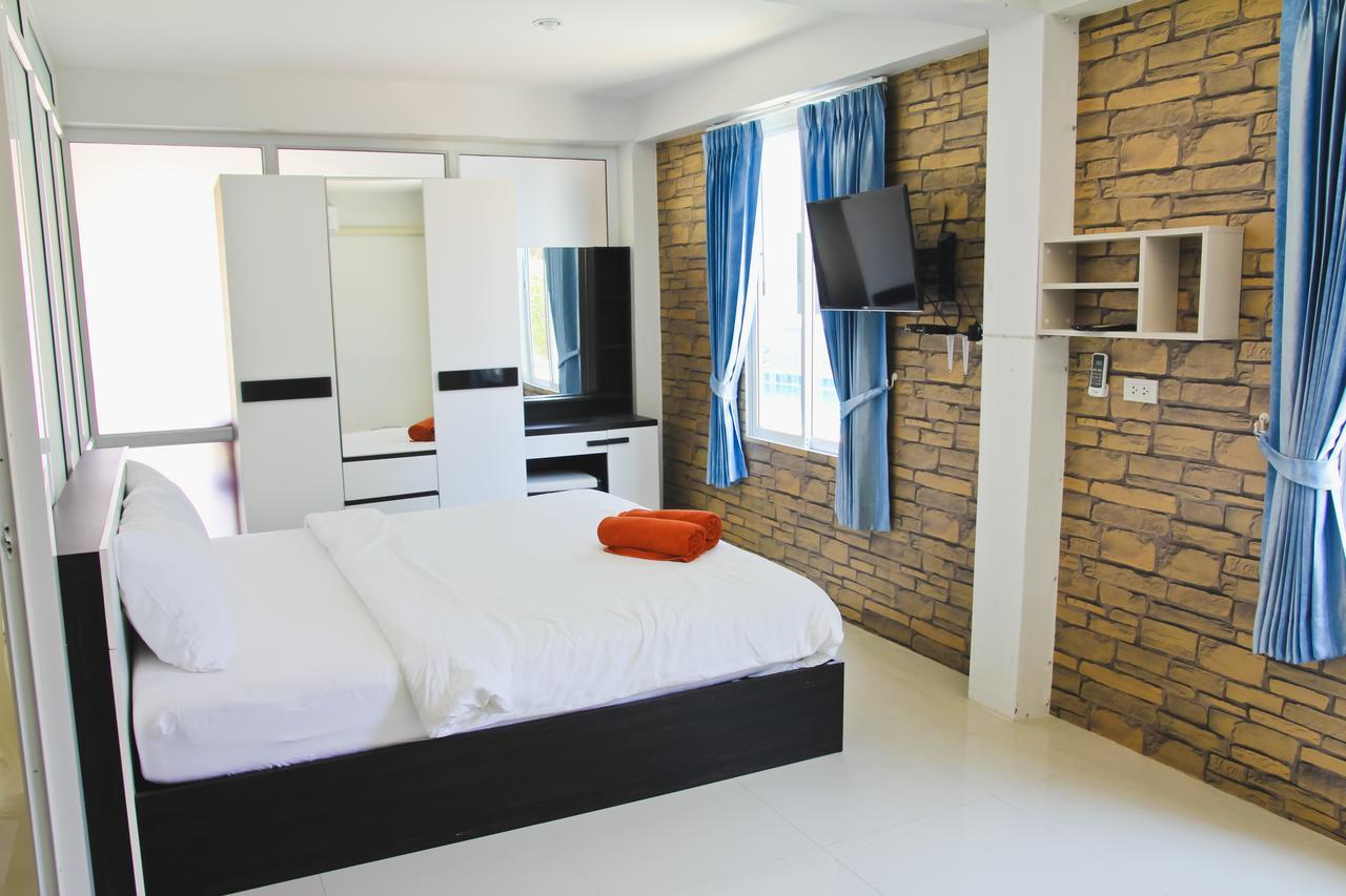The Ri Hotel 2*