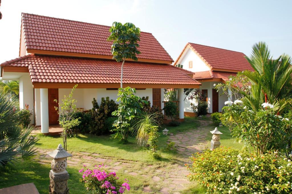 Armonia Village And Resort Chumphon