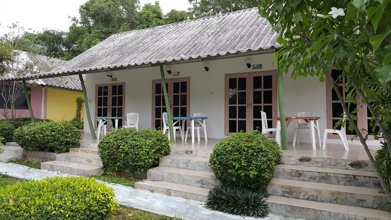 Baanraisooksangchan Resort Kaeng Krachan
