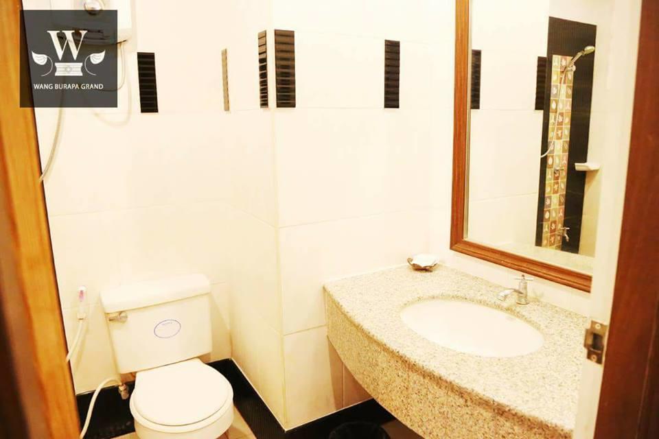 Guest house Wangburapa Grand Yai