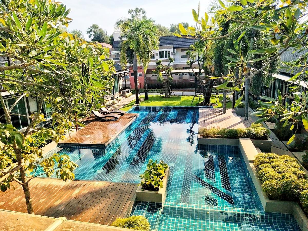 Nirundorn Chaam Resort