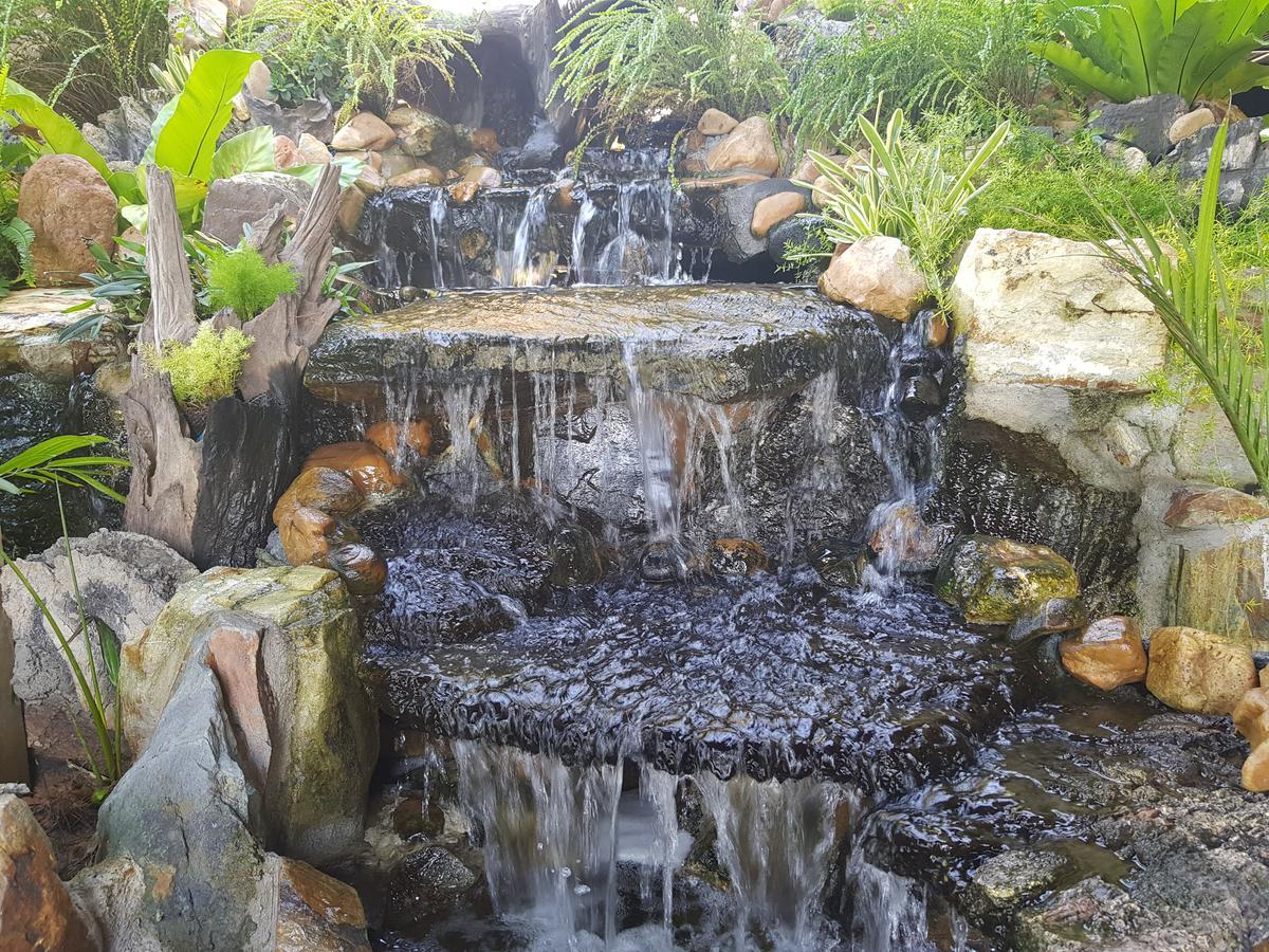 Palm Pran Resort