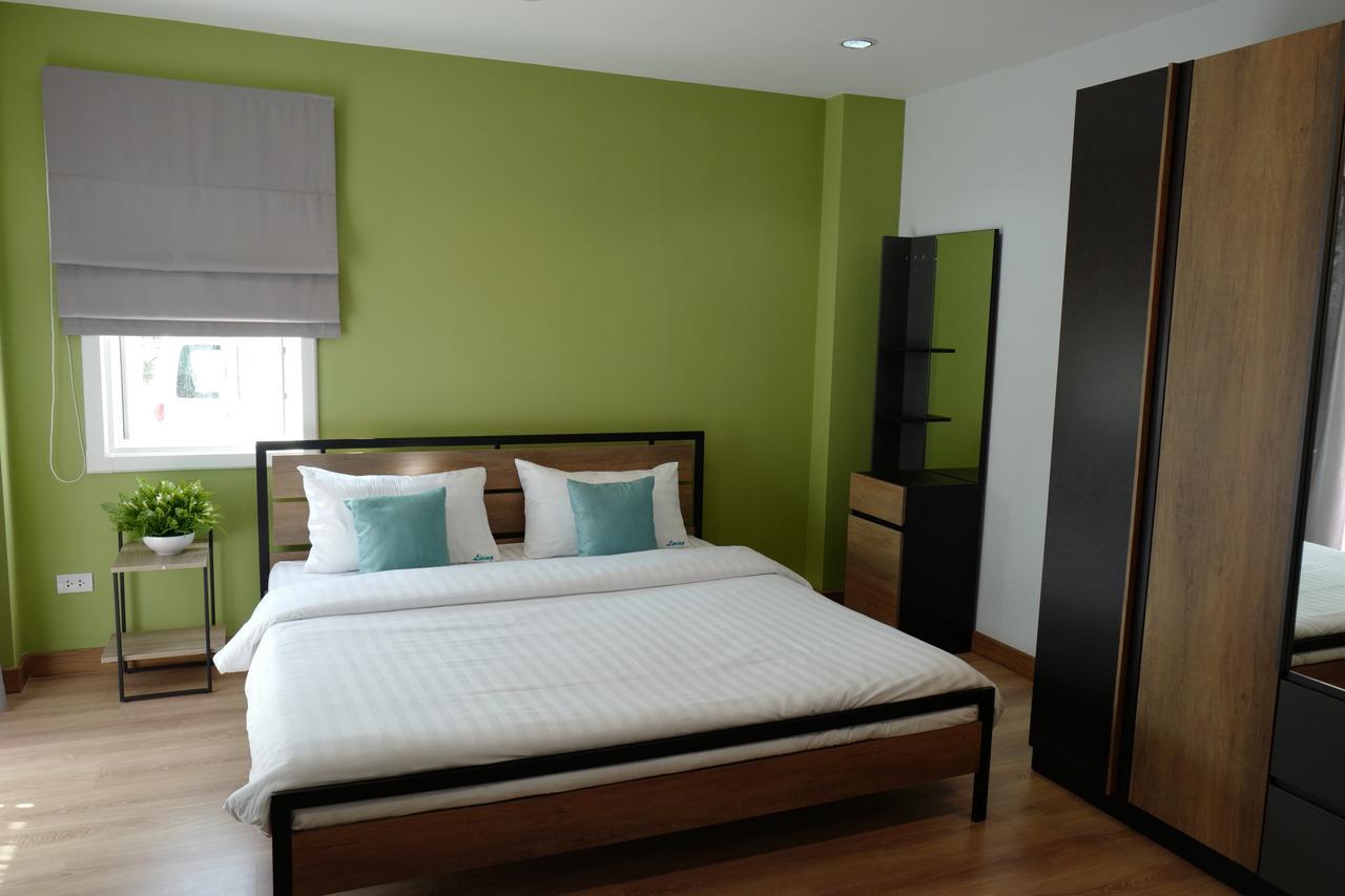 Living At Sphere 3*