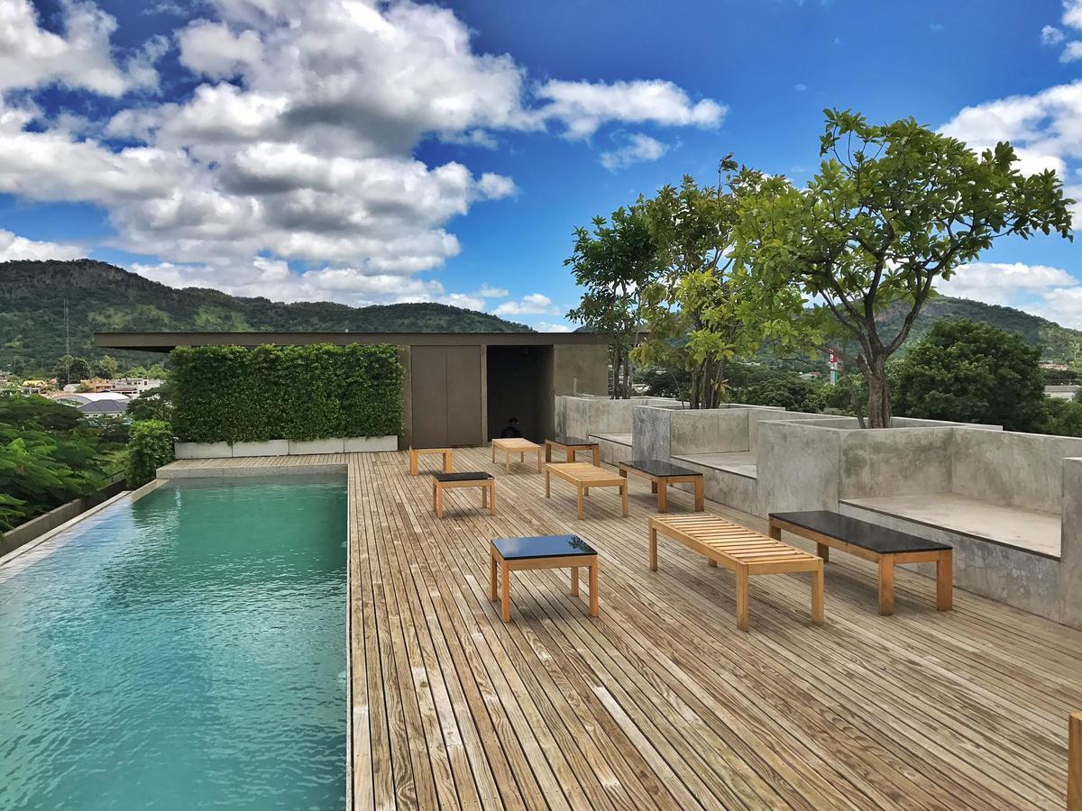 Inchantreedoopool Hotel