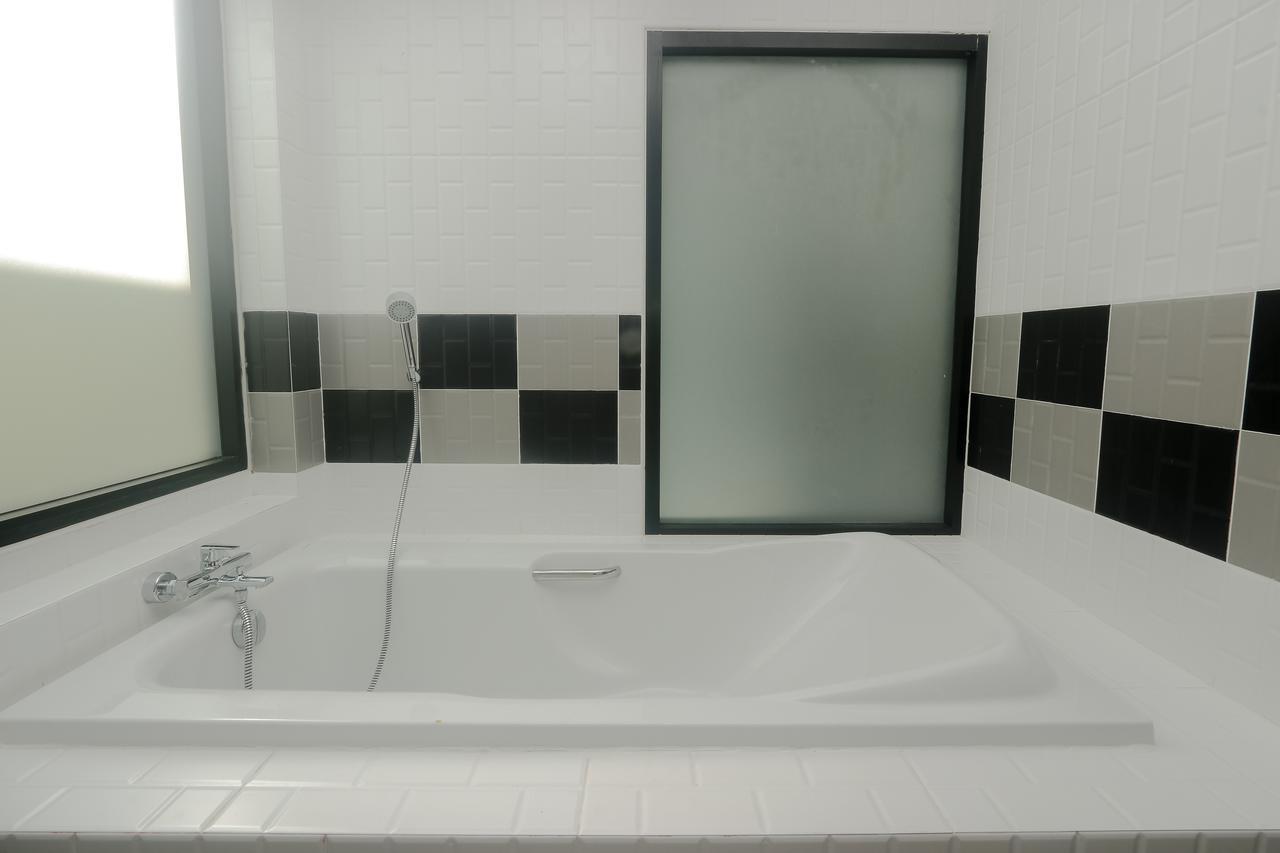 Saichon Grand View 2*