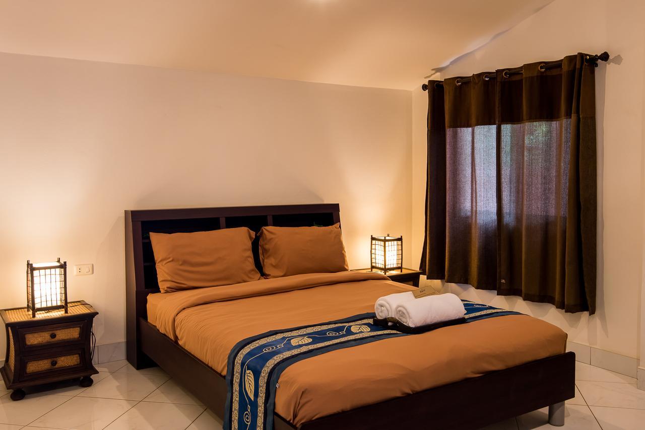 Tananza & Phuket Resort