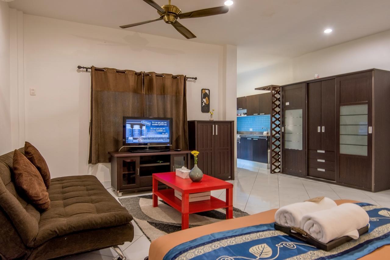 Resort Tananza & Phuket Nai Harn