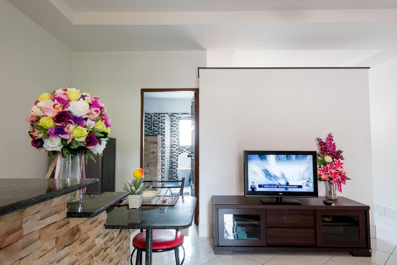 Tananza & Phuket 3*
