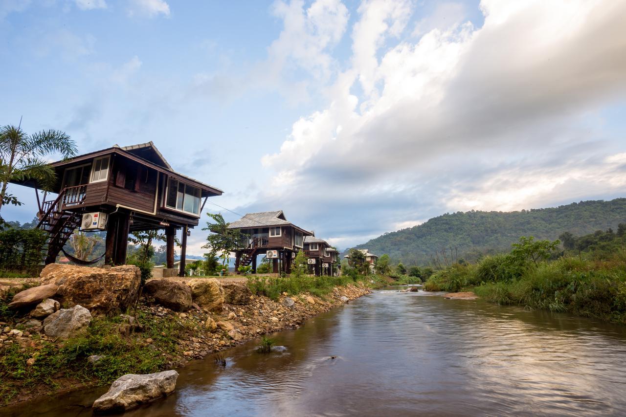 The White House Boutique Chiang Rai
