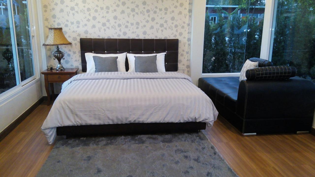 Resort Bluemoon Riverside