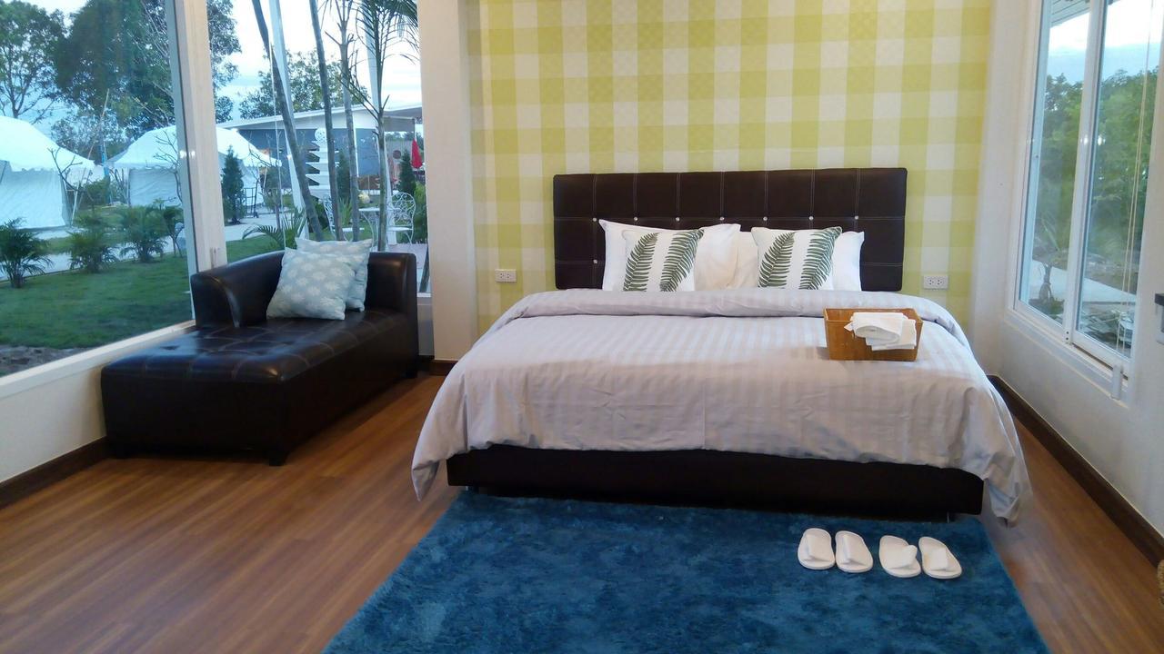 Bluemoon Riverside 3*