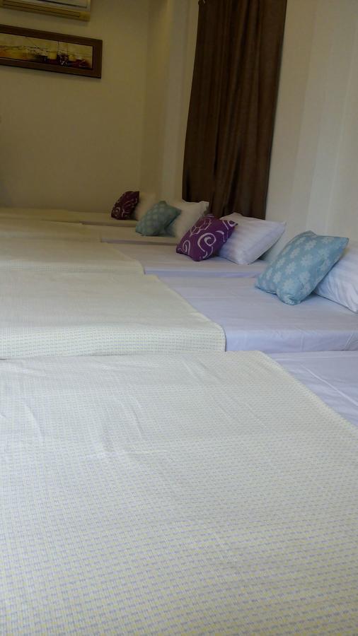 Bluemoon Riverside 3* Phibun Mangsahan