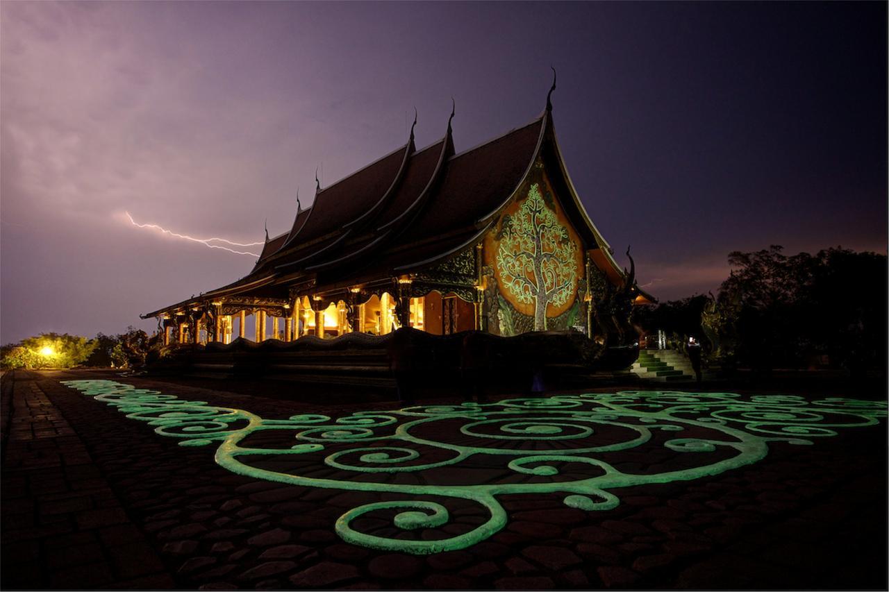 Bluemoon Riverside Resort 3*